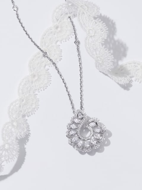 Chopard Precious Lace High Jewellery white gold and diamond necklace